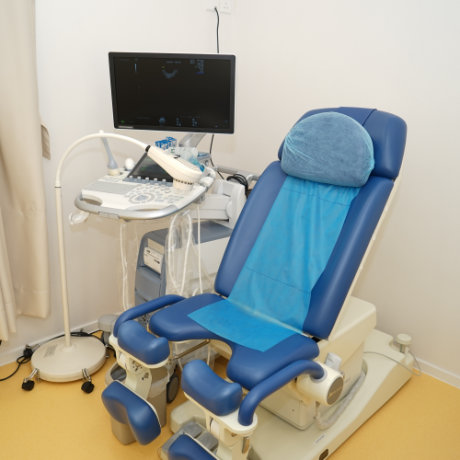 Gynaecological Examination Table